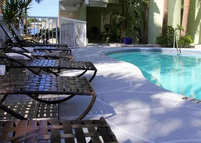 Chart House And Marina Motel Clearwater Beach