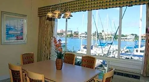 Motel Chart House And Marina Clearwater Beach